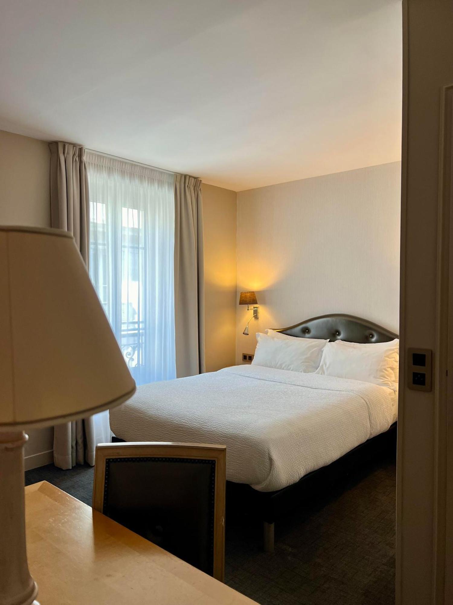 Hotel Central Saint Germain Paris Phòng bức ảnh